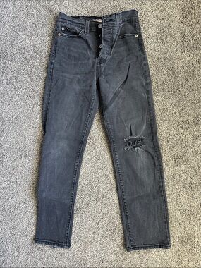 Levi's Black Jeans with Knee Rip